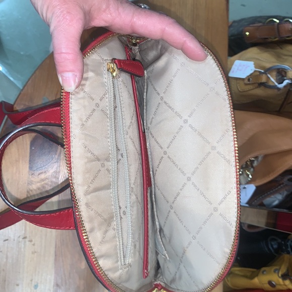 Michael Kors Backpack π in beautiful dark red w/ gold hardware - Picture 7 of 13